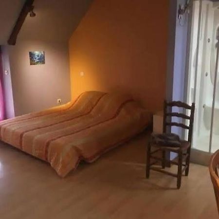 Chambre Chez L'Habitant Rueyres Dış mekan fotoğraf